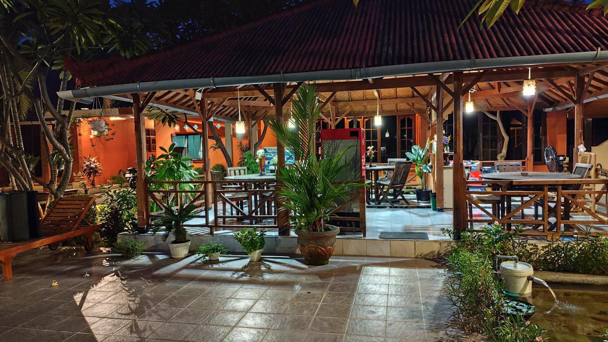 Keyani Bungalows Lovina Exterior foto